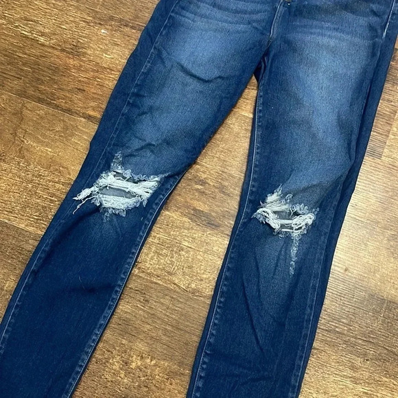 Cello high rise distress super soft, stretchy skinny jeans - Picture 2 of 7